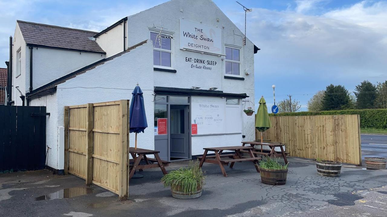 The White Swan Deighton Hotel York Luaran gambar